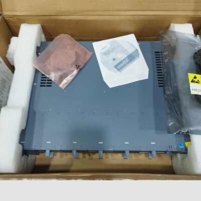 SIEMENS SCALANCE XR324-12M - 6GK5324-0GG00-3AR2 - XR324 12M - 6GK5 324-0GG00-3AR2