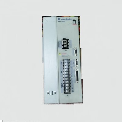 ALLEN BRADLEY ULTRA 3000 - 2098-DSD-HV030 - 2098 DSD HV030 - SERVO DRIVER