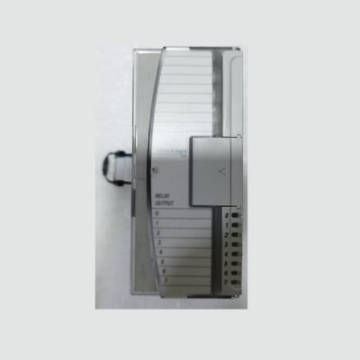 ALLEN BRADLEY MICROLOGIX 1200 1762-OW8 - RELAY OUTPUT - 1762 OW8