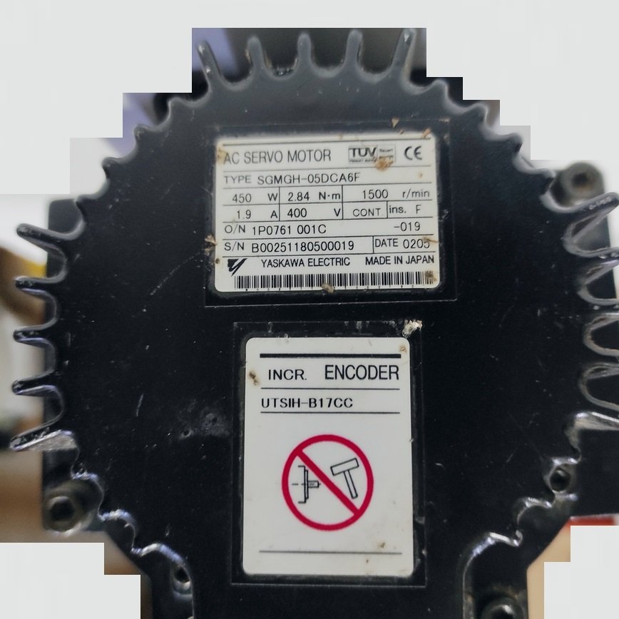 YASKAWA SGMGH-05DCA6F – INCR ENCODER UTSIH-B17CC - AC SERVO MOTOR – OMRON SGMGH 05DCA6F - Imagen 2