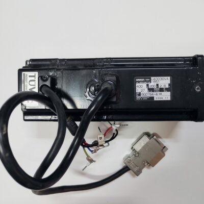 OMRON R88M-U40030VA-BS1 – AC SERVO MOTOR - YASKAWA R88M U40030VA BS1