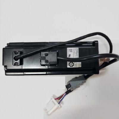 OMRON R88M-W40030H-BS1 – AC SERVO MOTOR - YASKAWA R88M W40030H BS1