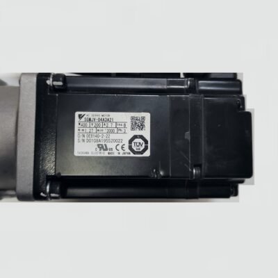 YASKAWA SGMJV-04A3A21 – AC SERVO MOTOR - OMRON SGMJV 04A3A21