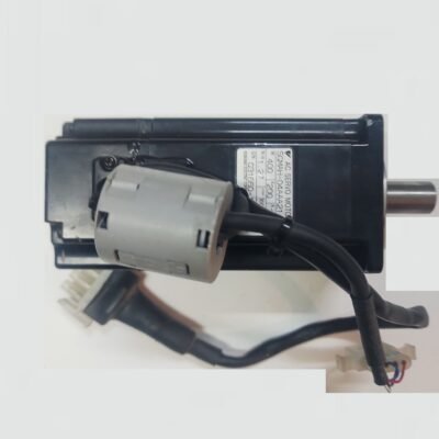 OMRON SGMAH-04AAA21 – AC SERVO MOTOR – YASKAWA SGMAH 04AAA21