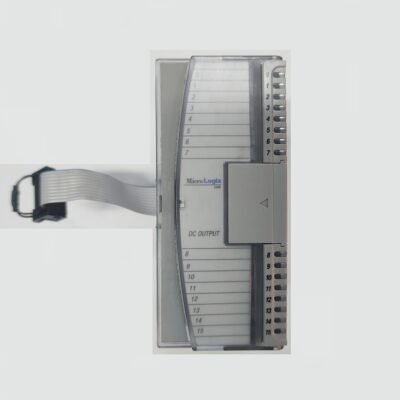 ALLEN BRADLEY MICROLOGIX 1200 – 1762-OB16  DC OUTPUT  1762 OB16