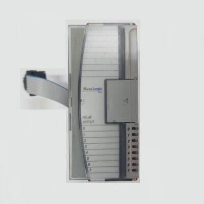 ALLEN BRADLEY MICROLOGIX 1200 – 1762-OW8 – RELAY OUTPUT - 1762 OW8