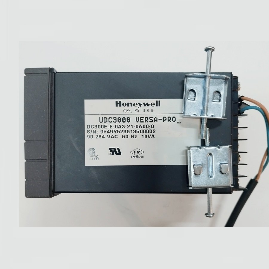 HONEYWELL UDC3000 VERSA-PRO – DC300E-E-0A3-21-0A00-0 – UDC 3000 - Imagen 2