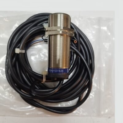NEW - TELEMECANIQUE XSA-V12373L05 – PROXIMITY SWITCH INDUCTIVE XSAV12373L05