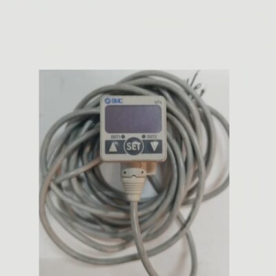 SMC ZSE40-01-22L – PRESSURE SENSOR – SENSOR DE PRESION ZSE40 01 22L
