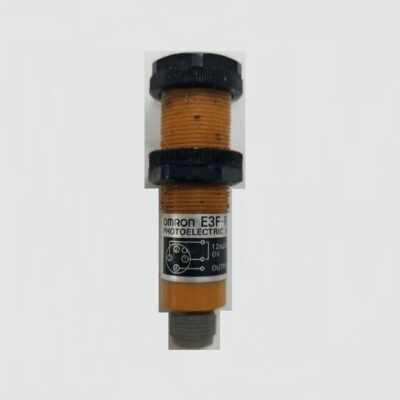 OMRON E3F-R2C4-P1 PHOTOELECTRIC SWITCH – E3F R2C4 P1