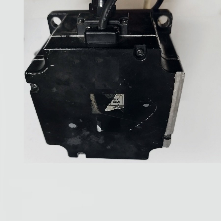 YASKAWA SGMPH-08DAA61D – 750 W – 3000 RPM – AC SERVO MOTOR OMRON SGMPH 08DAA61D - Imagen 4