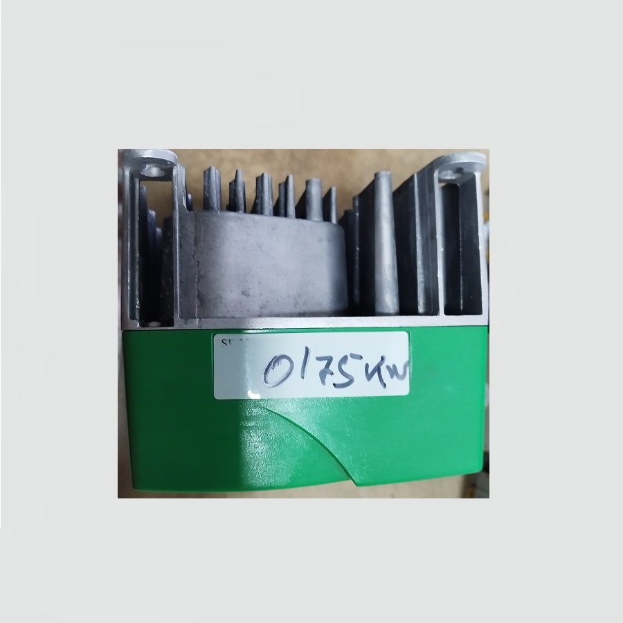 CONTROL TECHNIQUES 0,75 KW COMMANDER SE – EMERSON - Imagen 3