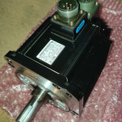 OMRON SGMGH-09DCA6S-OY - YASKAWA SGMGH 09DCAS OY - INCR ENCODER UTSIH-B17CC